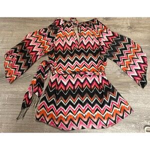 Bebe Boho Chic Tunic Blouse M Bell Sleeve Cold Shoulder Zigzag Chain Fringe Belt